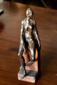 86_JanePhillips_Bronzes_WomanResting